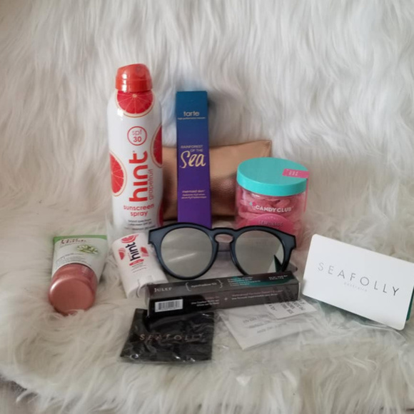 NWT! Pop Sugar Gift Box w/Bonus Items - Picture 6 of 8